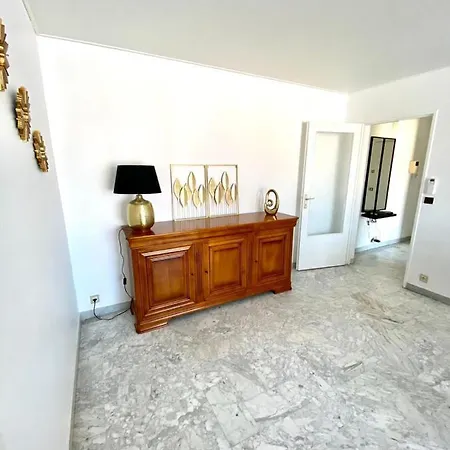 Triangle D Or 55m2 En Bord De Saint-Raphaël