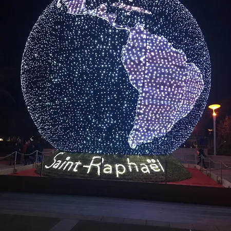 Triangle D Or 55m2 En Bord De *