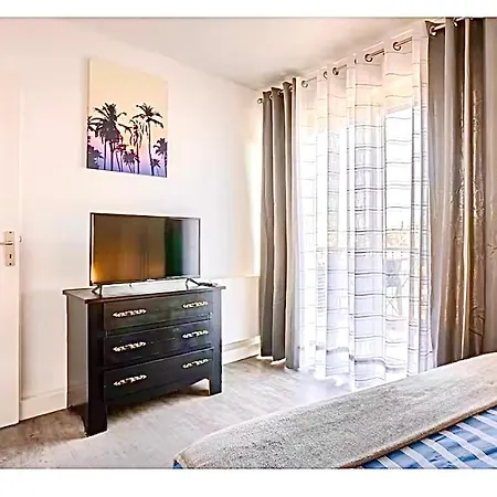 Triangle D Or 55m2 En Bord De Saint-Raphaël